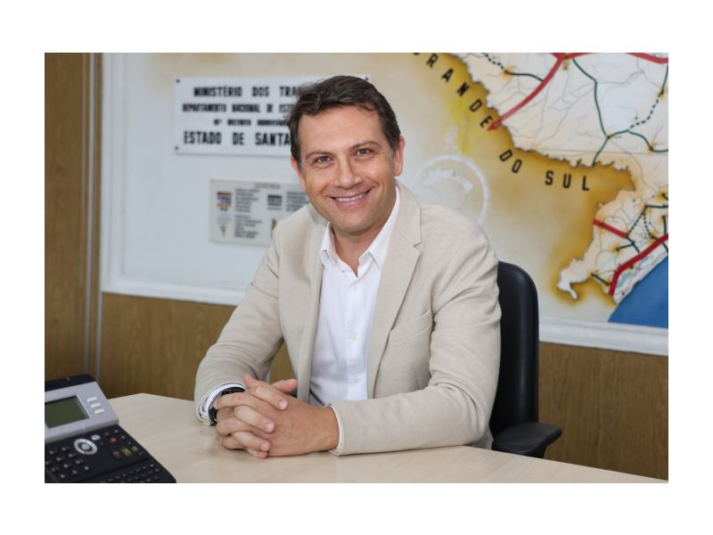Superintentende do Dnit em SC, Alysson Andrade escreve sobre a importância de equilibrar investimento público e privado em infraestrutura