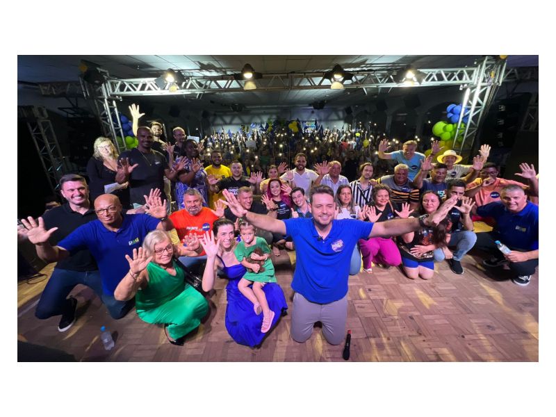 PSD filia Osmar Teixeira