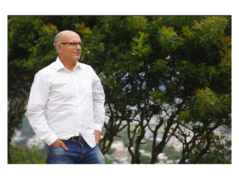 O advogado Rogério Portanova assumiu o comando do Avante em SC e deve disputar mais uma eleição. Até hoje, não chegou perto de se eleger