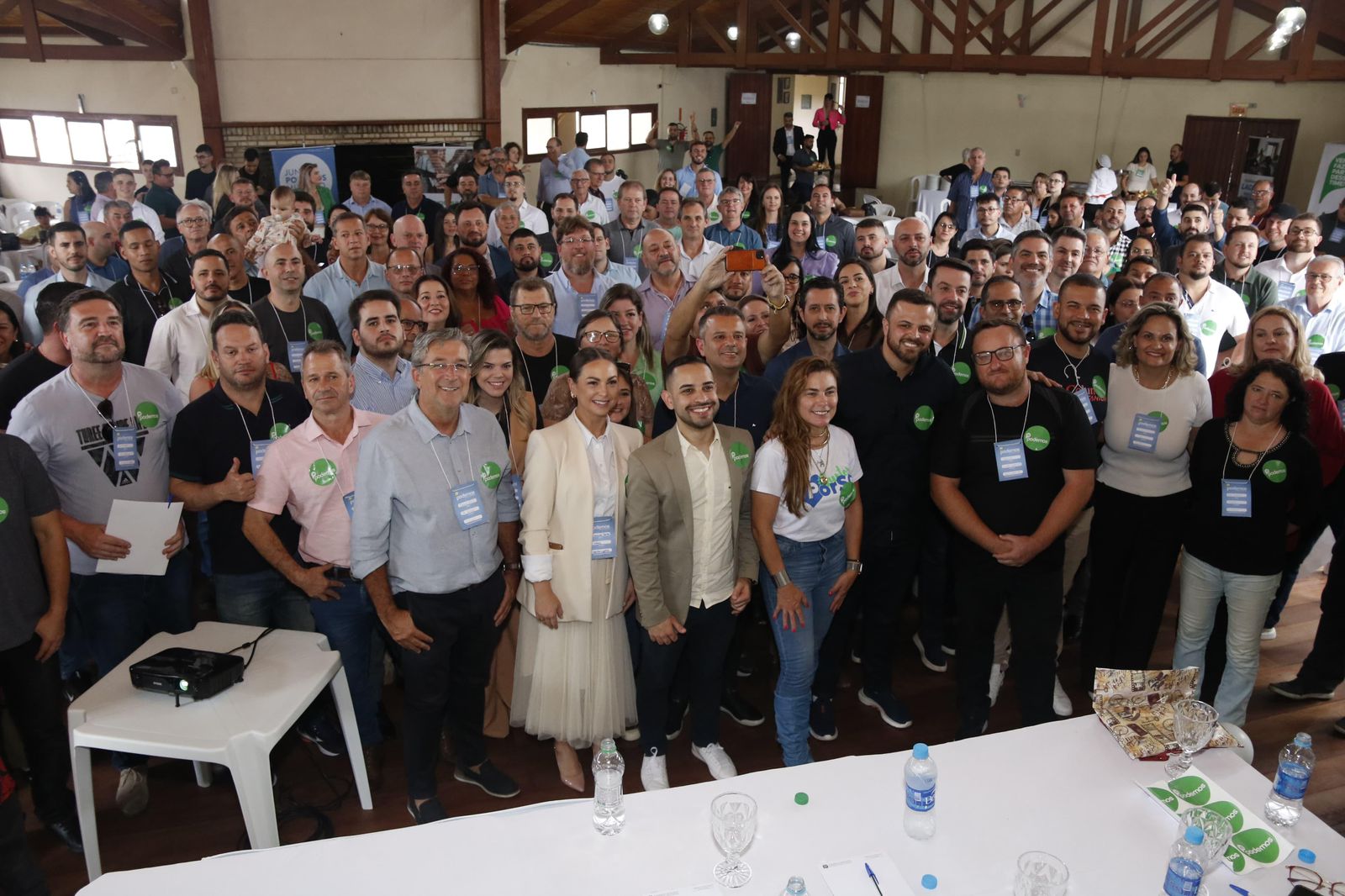 Plateia de filiados ao Podemos de Santa Catarina se reúne em Lages