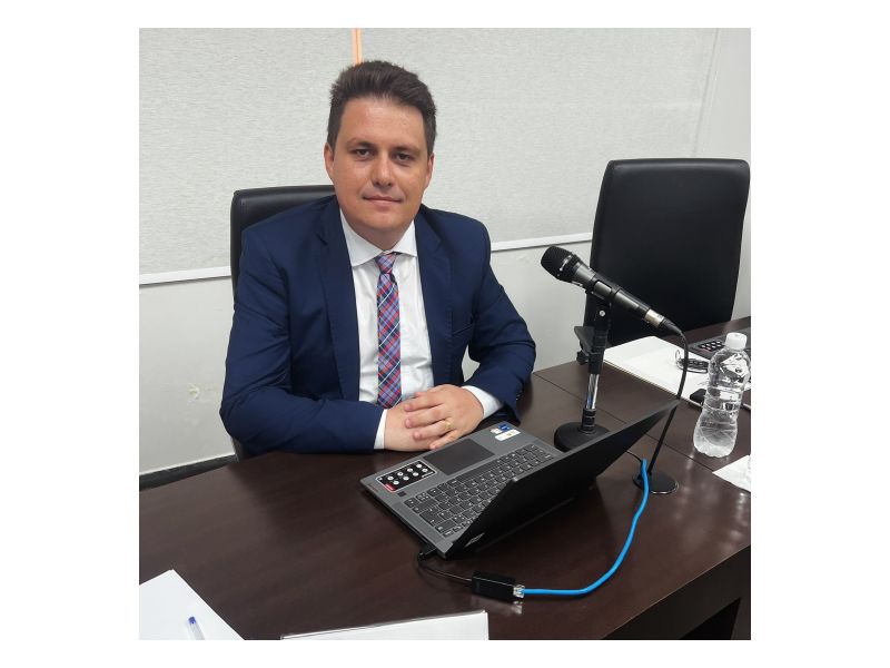 Vereador em Chapecó, Fernando Cordeiro (PL) diz que quanto mais a esquerda chama a direta catarinense de "fascista", mais ela cresce