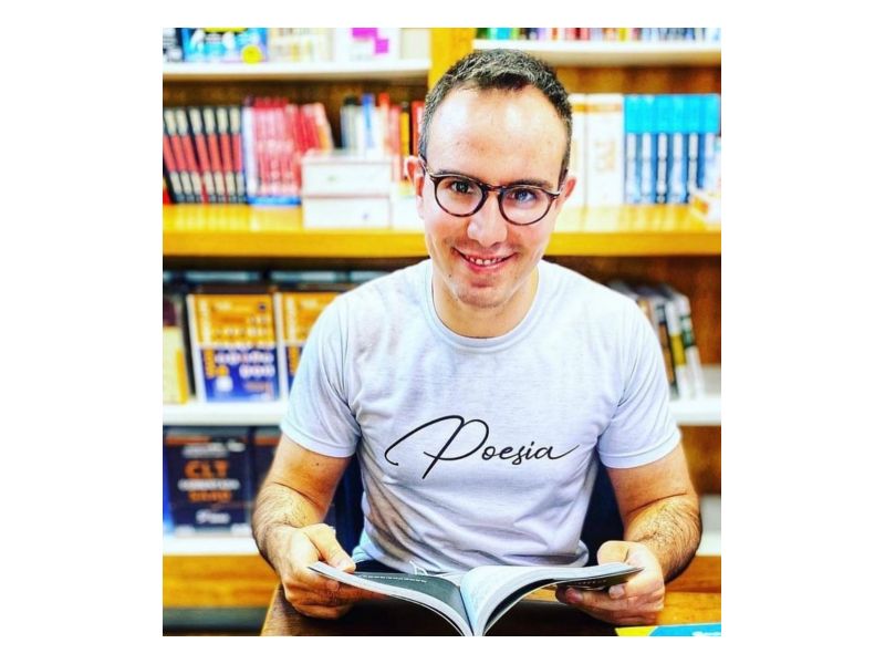 Jornalista Maurício dos Santos escreve sobre a importância dos planos e programas de governo na diferenciação dos candidatos