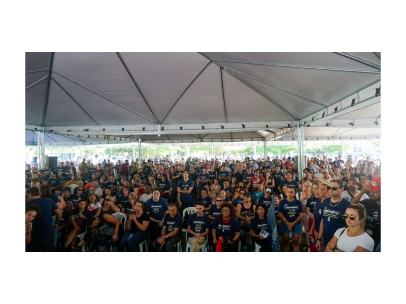 Assembleia dos professores nesta quarta-feira, dia 8, decide se mantém ou não a greve da categoria.