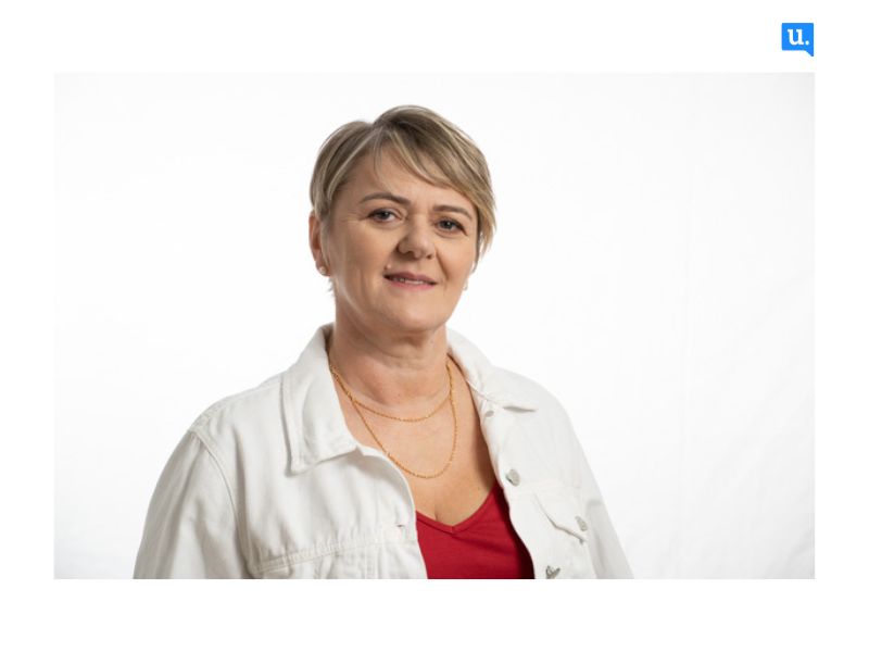 Luciane Carminatti escreve artigo em que lamenta a quantidade de notícias falsas envolvendo as enchentes no Rio Grande do Sul e pede às pessoas, especialmente agentes públicos, que não reproduzam narrativas baseadas em fake news.