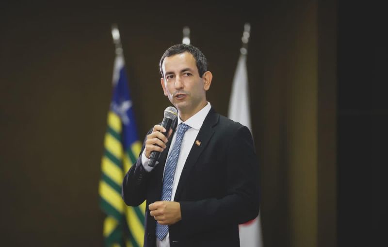 Ramiro Zinder escreve artigo em que aponta às concessões à iniciativa privada como solução para melhoria na infraestrutura do turismo em Santa Catarina.