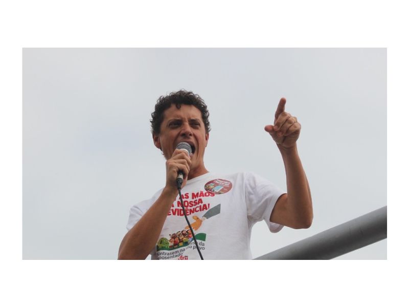 Bruno Ziliotto, diretor do Sintrasem, opina sobre as terceirizações em Florianópolis; confira o artigo completo