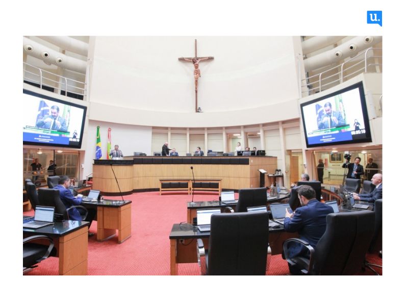 Plenário da Assembleia Legislativa, durante a sessão ordinária desta quinta-feira (20)