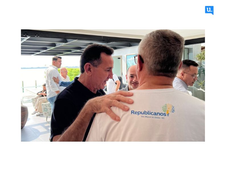 Goetten viaja com executiva por Santa Catarina