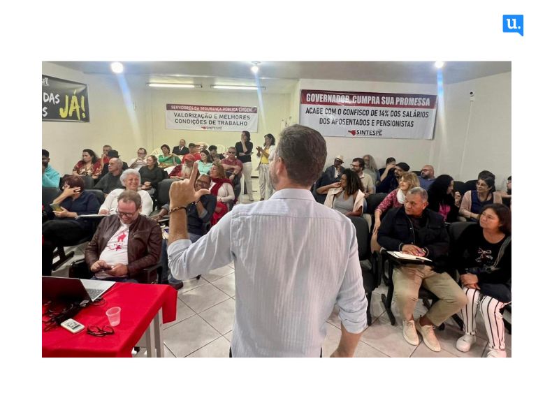A chapa de pré candidatos(as) a câmara da capital da federação Brasil da Esperança (PT, PV e PCdoB) fizeram o primeiro encontro para organizar a próxima fase da pré-campanha, traçando as estratégias que vai se conectar com o programa de governo que vem sendo construído de forma participativa.
