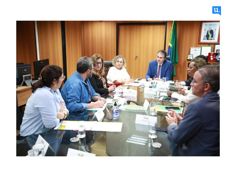 Ministro da Educação, Camilo Santana (PT) determinou a criação de um grupo de trabalho que vai analisar a federalização da Furb