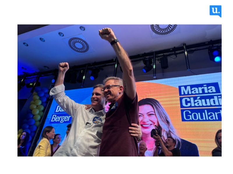 Dário Berger e Gean Loureiro celebram convenção que confirmou aliança do PSDB com União Brasil em Florianópolis