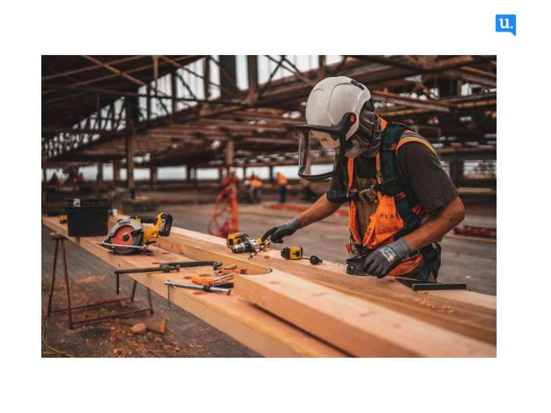 Empresas voltam a contratar trabalhadores sem primeiro grau completo