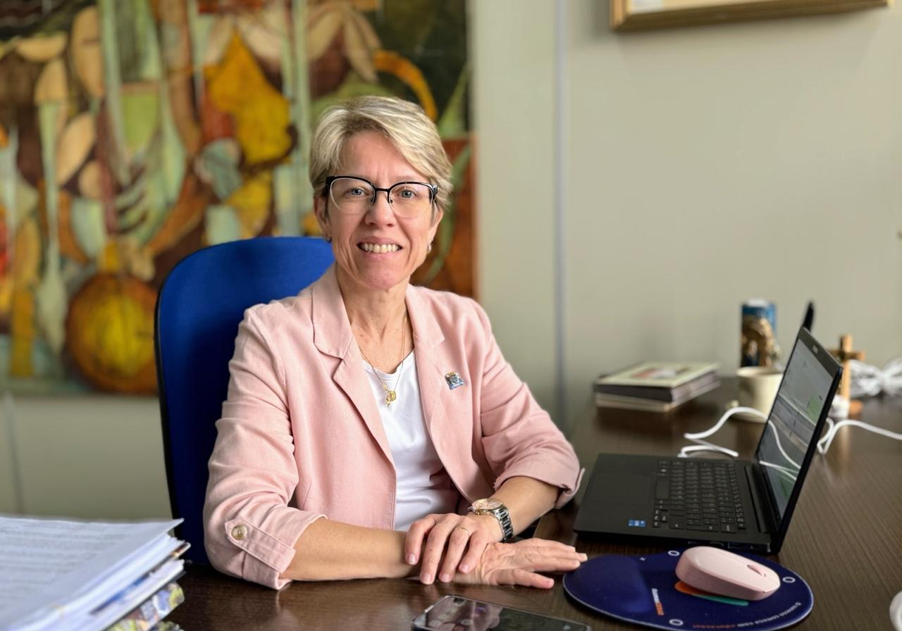 Rumo ao Republicanos, a vice-prefeita de Blumenau, Maria Regina Soar oficializou nesta terça-feira, 21/10, a desfiliação do PSDB