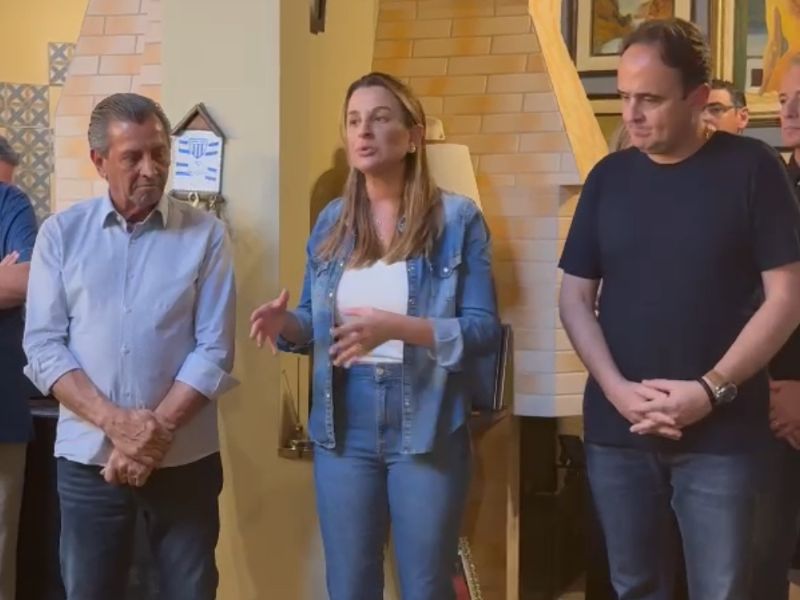 Prefeitos de Camboriú e Balneário Camboriú, Leonel e Juliana Pavan apoiam Carlos Humberto para a Alesc e Júlio Garcia deputado federal