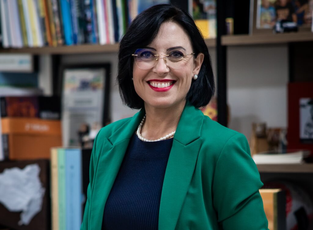 Vice-prefeita de Florianópolis, Maryanne Mattos (PL) escreve artigo sobre urbanismo e segurança pública nas cidades